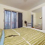 Hundefreundliches Nur 130 Meter Zum Mit 3 Parkplaetzen, 4 Klimaanlagen, Wifi Appartement *