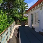 Apartmán Hundefreundliches Nur 130 Meter Zum Mit 3 Parkplaetzen, 4 Klimaanlagen, Wifi *